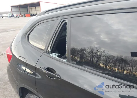 2014 BMW X1 xDrive28I from USA, damaged, VIN WBAVL1C53EVY21675